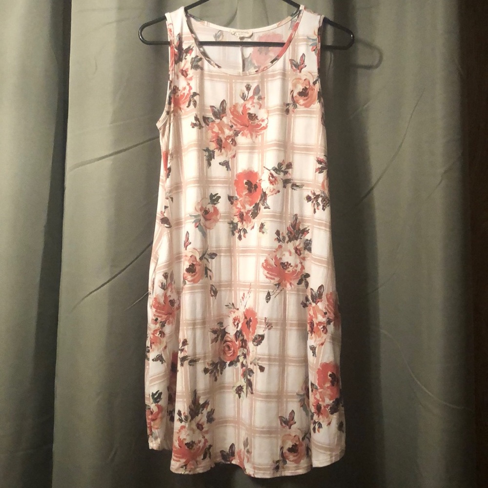 Sweet Lovely Dress by Jen